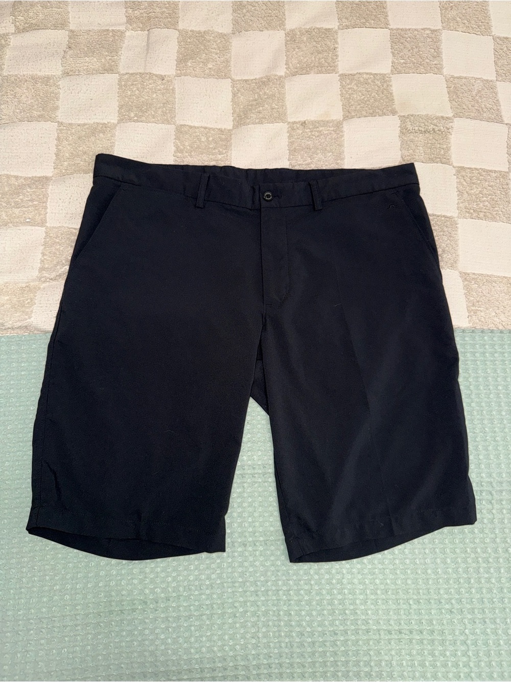 NWOT J. Lindeberg Simple Golf Shorts‎ size 36